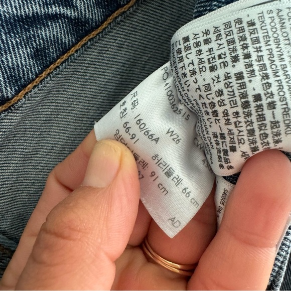 Women’s Levi’s 501 Wedgie Size 26 Medium Wash - Picture 9 of 10